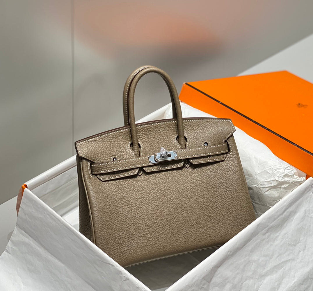 Jay B Handmade Bag – T17