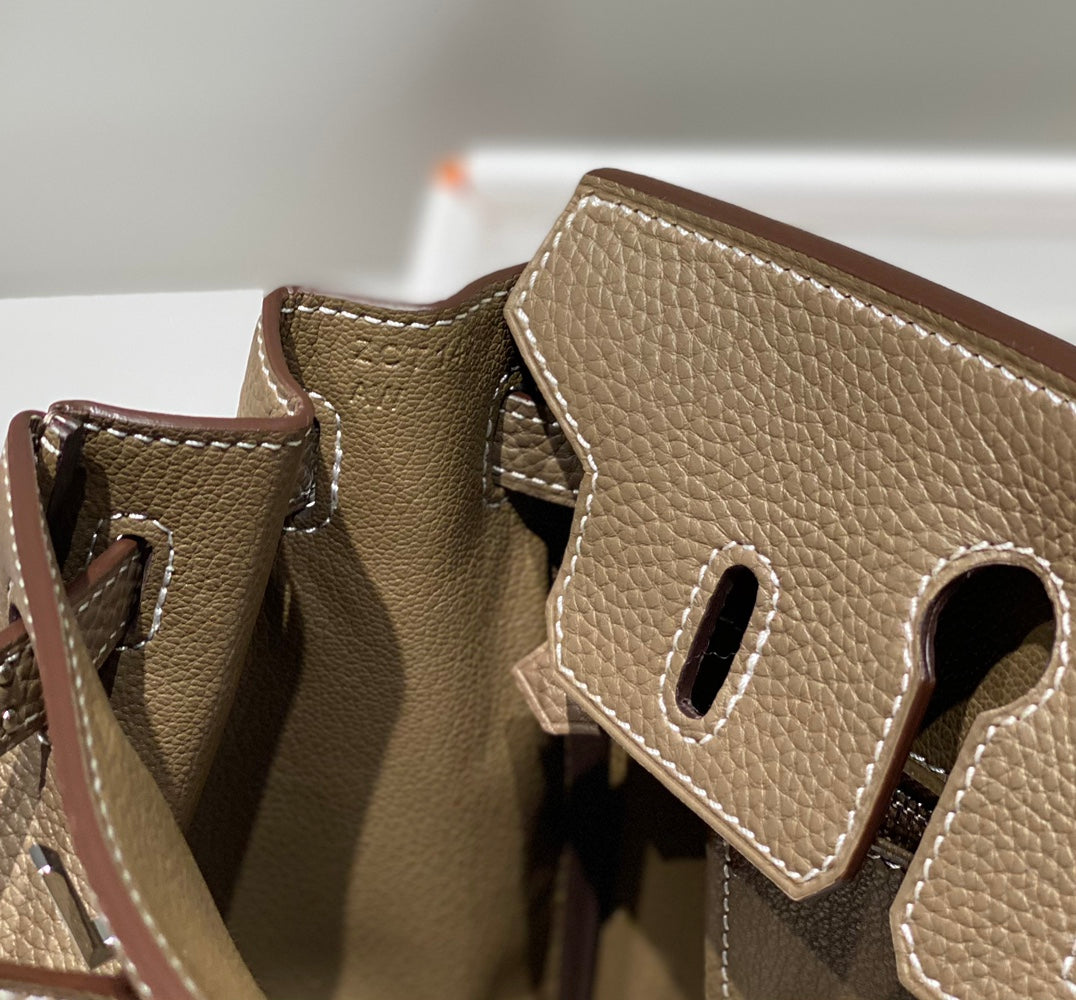 Jay B Handmade Bag – T17